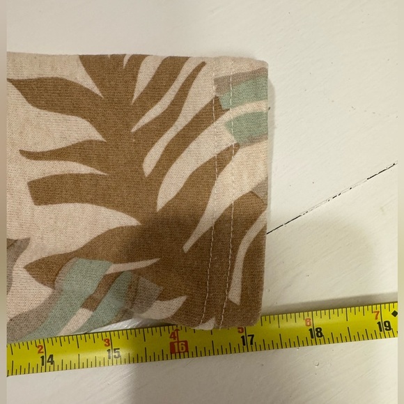 Life Integrity Earth women quarter zip oversized sweatshirt floral beige size m - Picture 16 of 16